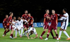 开云官方app入口-关于斯图加特主场战平弗赖堡，难分胜负的信息