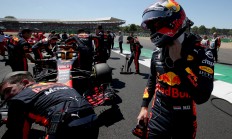 开云体育中国官网-威廉姆斯险胜索伯车队，周冠宇高光表现的简单介绍