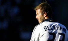 开云下载-东瀛风暴席卷巴黎，日本队轻取法国，马龙惊艳四座诠释乒乓不朽传奇