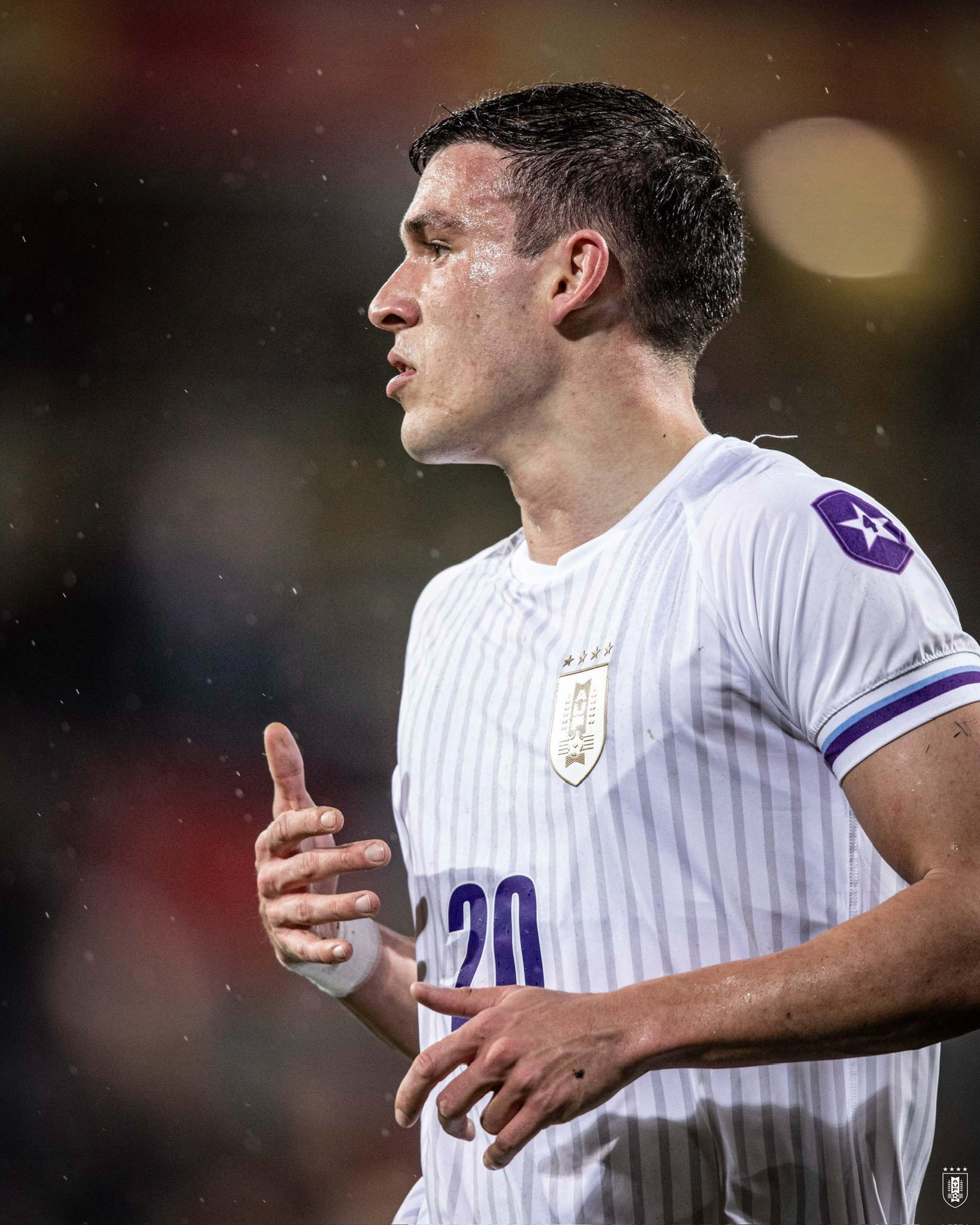 乌拉圭队豪取大胜，闯进关键阶段