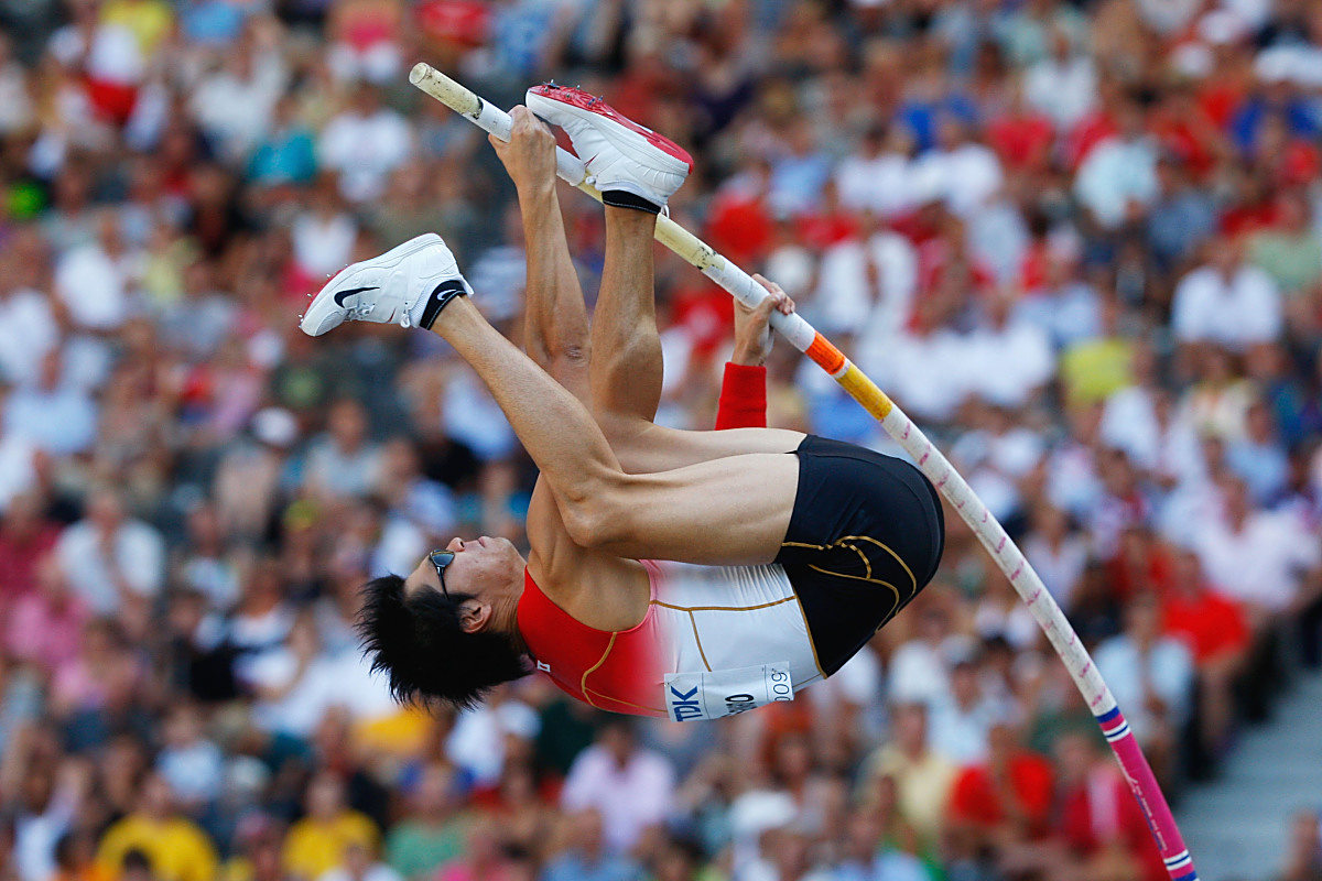 惊心动魄！比赛中的惊险瞬间