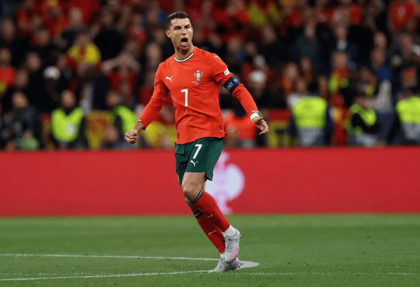 C罗梅开二度,尤文-逆转热刺晋级 C罗梅开二度,尤文-逆转热刺晋级