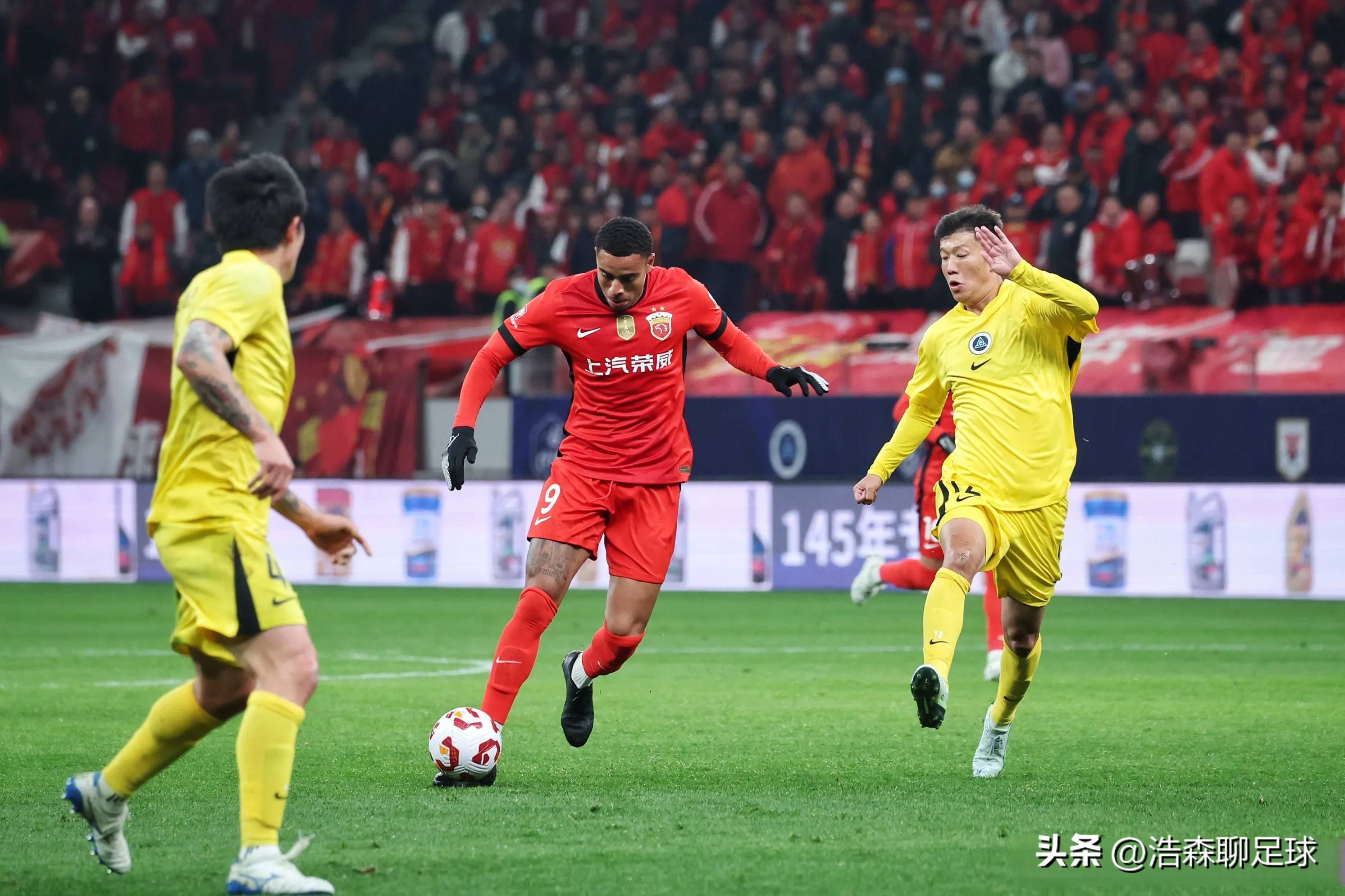 包含国内职业足球比赛新赛季即将揭幕,球迷期待不已的词条 包含国内职业足球比赛新赛季即将揭幕,球迷期待不已的词条