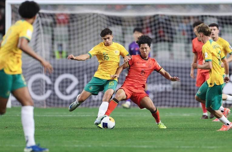 包含比赛精彩回放,悬念升级战术角逐的词条 包含比赛精彩回放,悬念升级战术角逐的词条