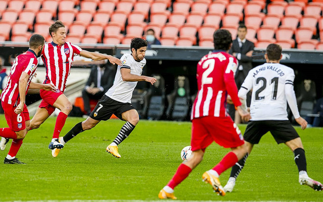 关于埃瓦尔后防连吞两球客场失利的信息 关于埃瓦尔后防连吞两球客场失利的信息