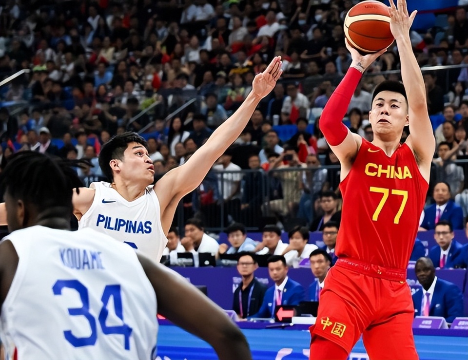 步行者完胜凯尔特人，张镇麟刷新纪录的简单介绍