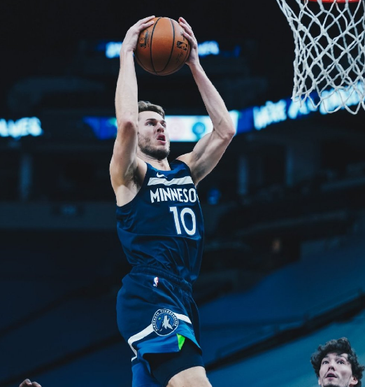 包含浙江队力克骑士，范弗利特状态火热的词条