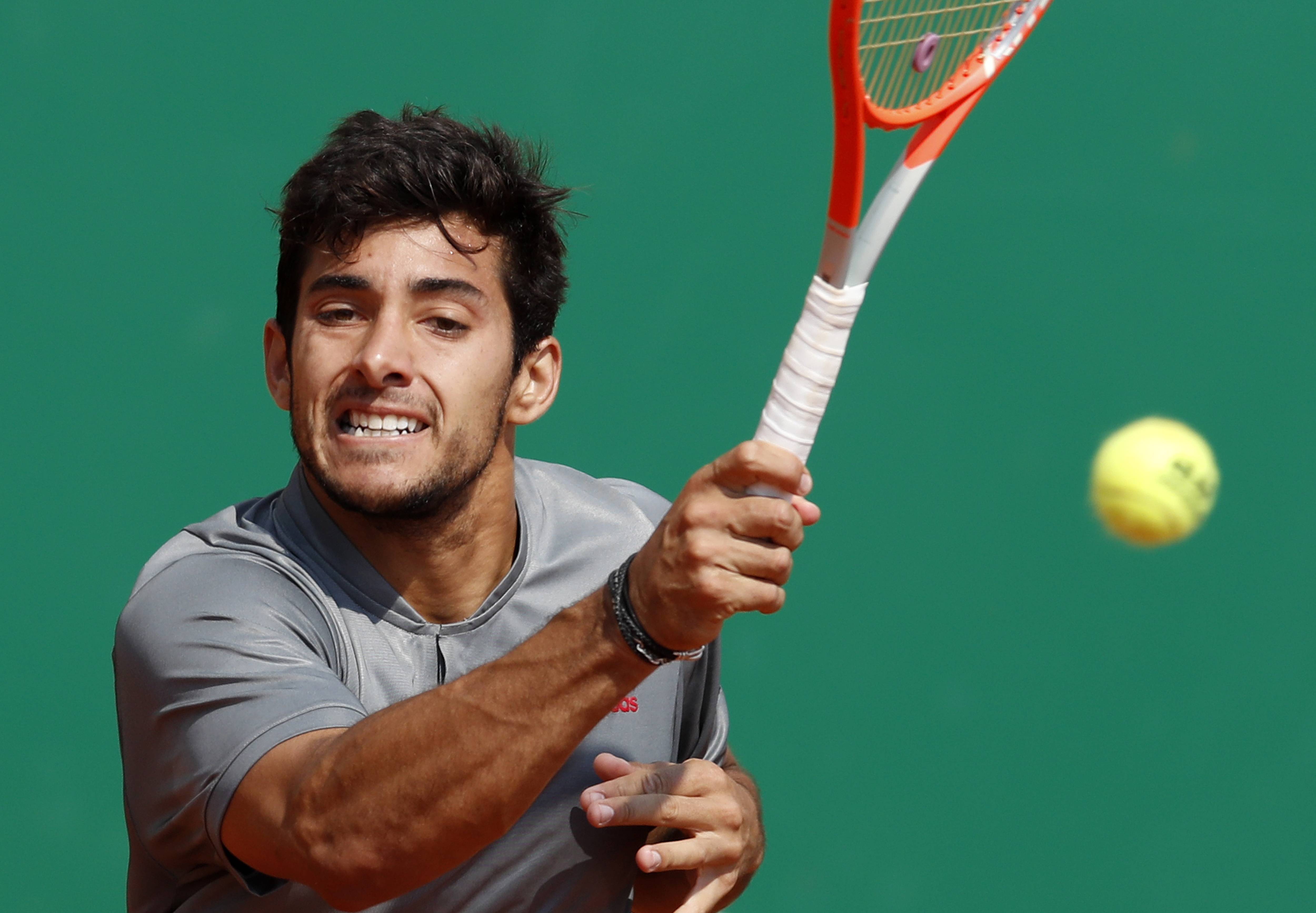 包含蒙特卡洛大师赛轻取美网，西西帕斯点燃赛场的词条