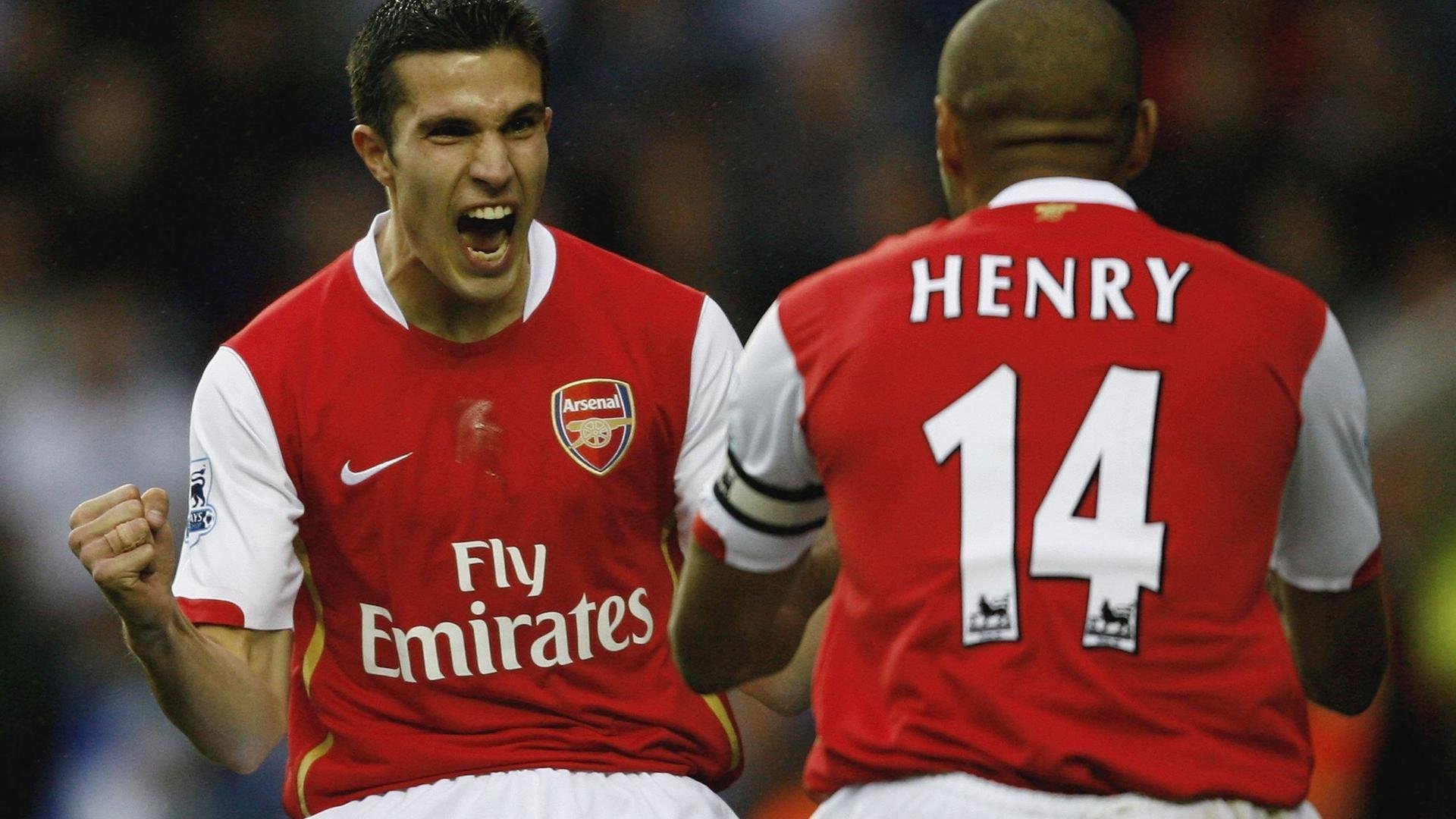 南美铁骑碾碎欧洲堡垒,卢卡库天神下凡,乌拉圭正面击溃摩纳哥神话