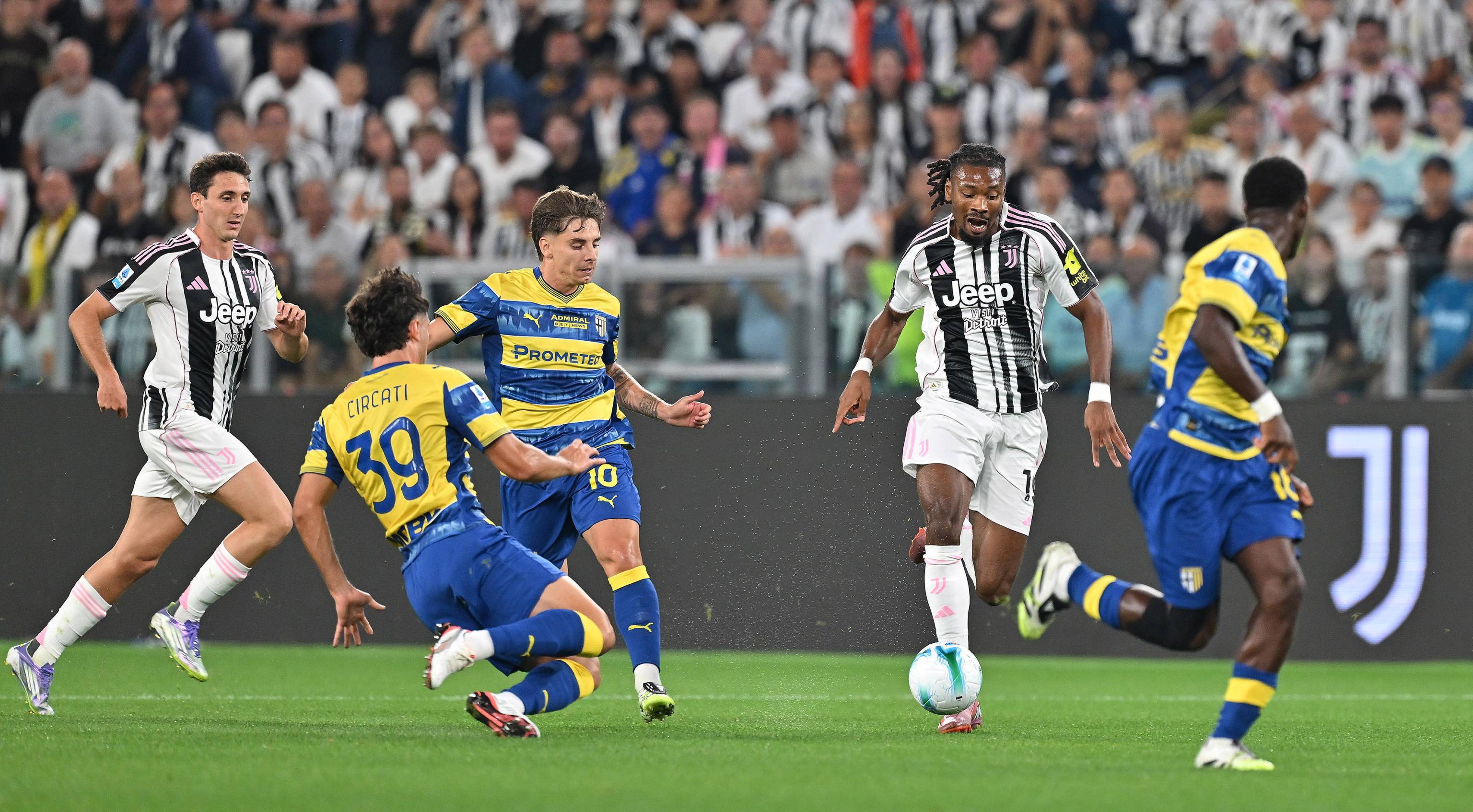 尤文图斯主场大胜卡利亚里,继续领跑意甲榜首的简单介绍 尤文图斯主场大胜卡利亚里,继续领跑意甲榜首的简单介绍