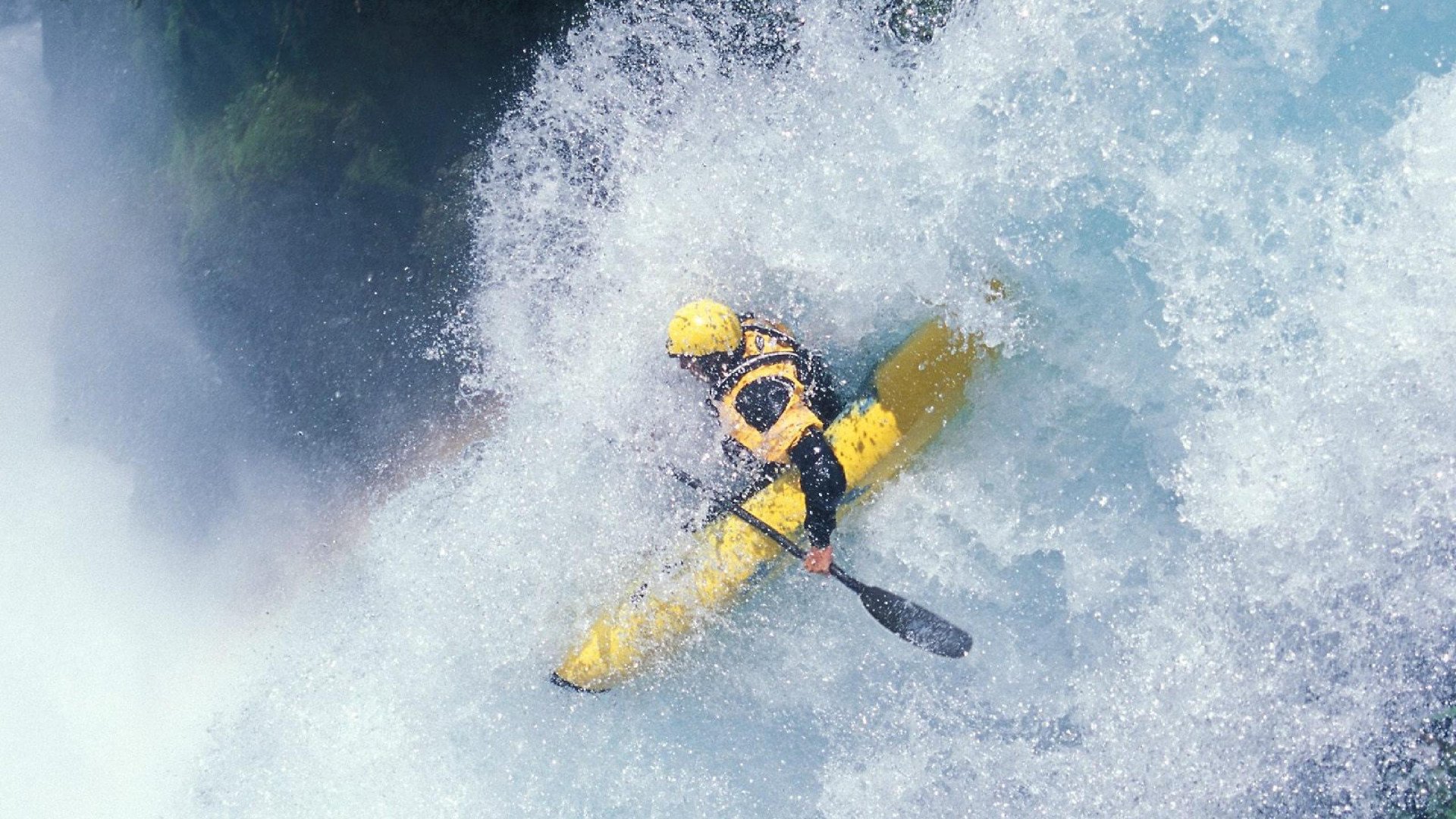 绝地反击，汉密尔顿领衔雷诺车队逆转索伯，诠释赛车运动的不可预测之美