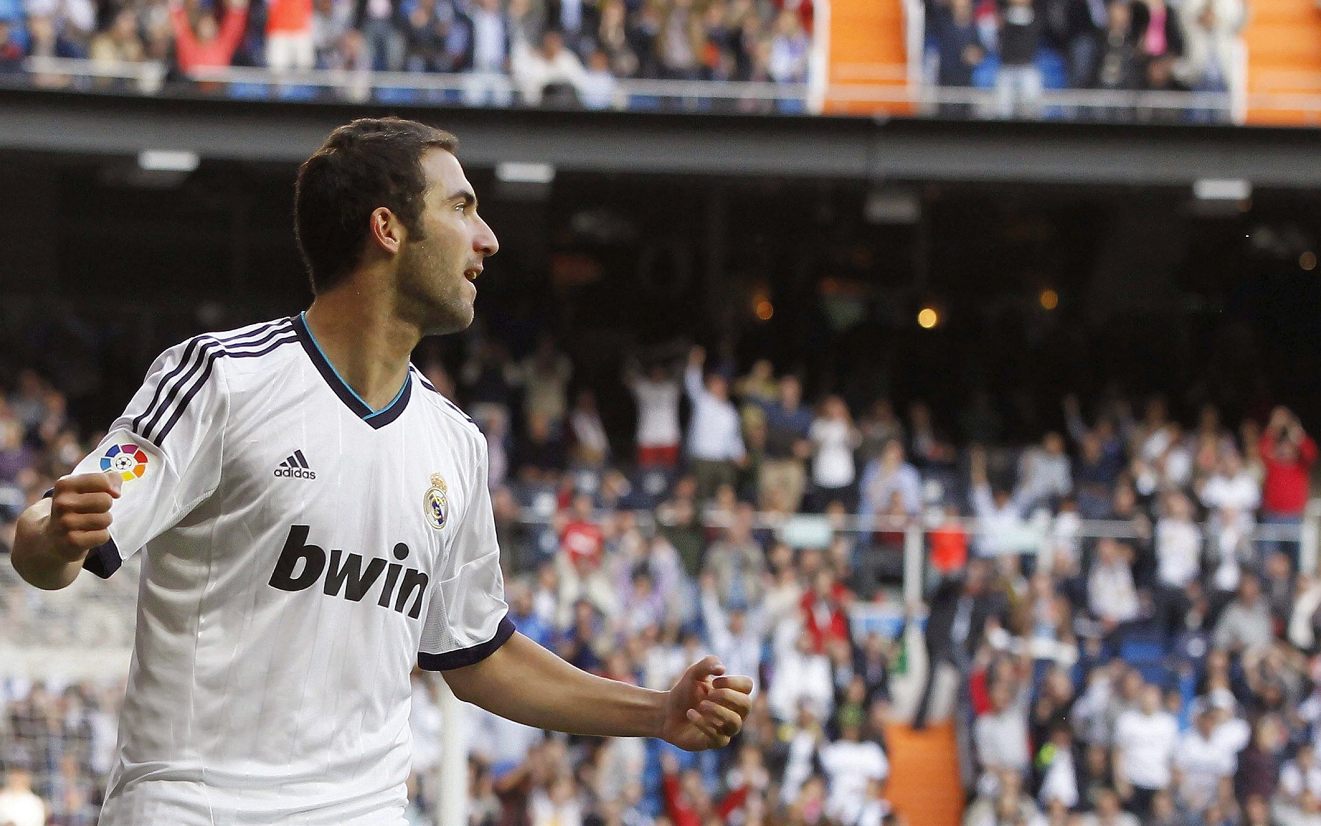 跨界传奇，马赛速胜多特蒙德，库尔图瓦东决关键战接管比赛